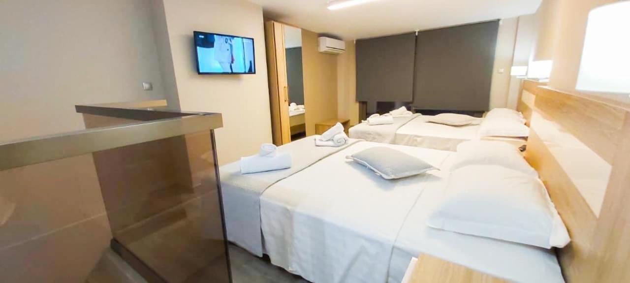 Riviera Olympus Gods Hotell Paralía Exteriör bild